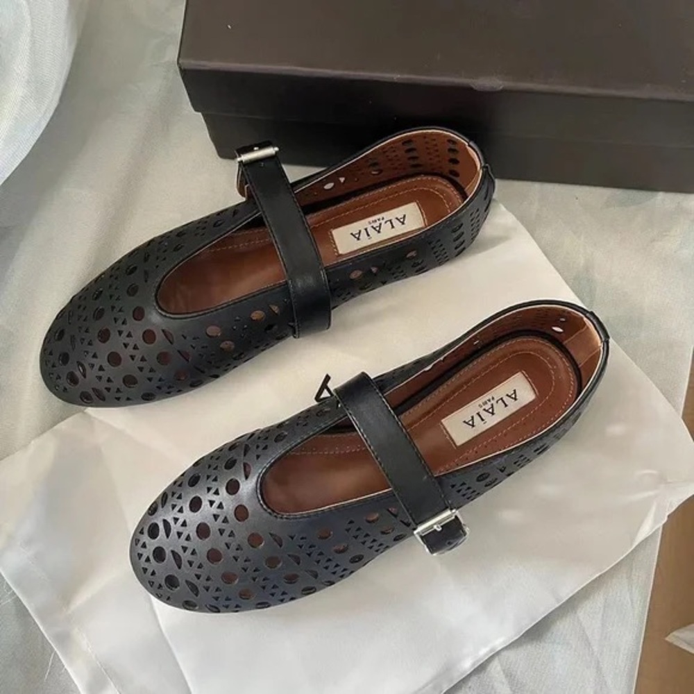 Alaia Black Leather Holow Ballet Flats